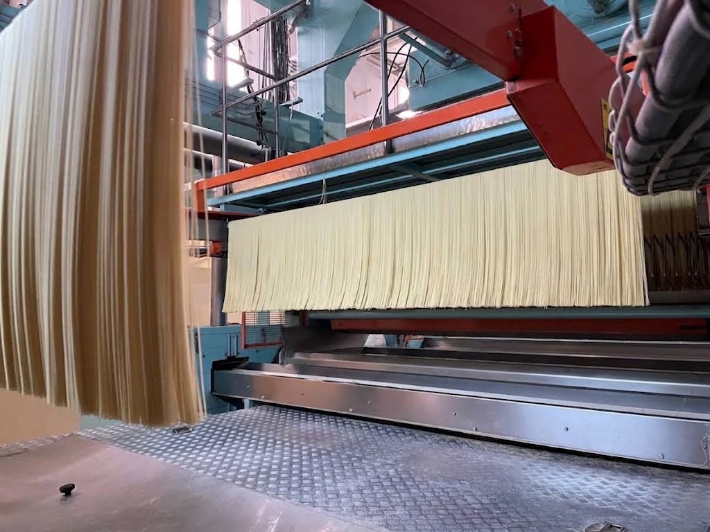 Fabrication des pâtes longues